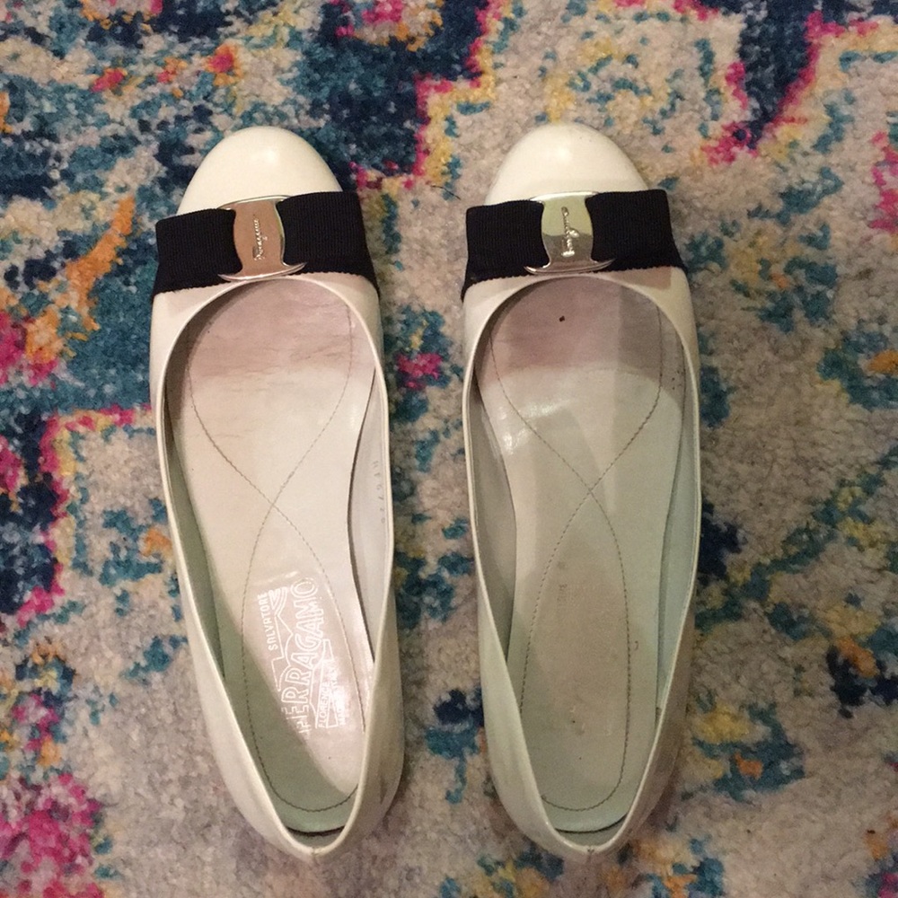 Ferragamo flats size 8